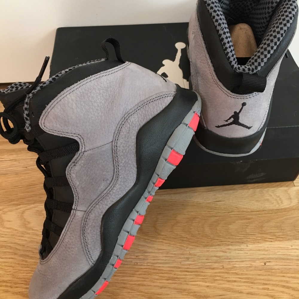 VNDS Jordan 10 Stealth Women’s size 6.5, worn 2x's